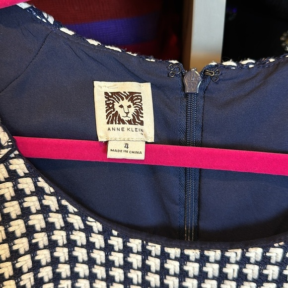 Anne Klein navy and white print sleeveless dress size 4​ - Picture 2 of 3